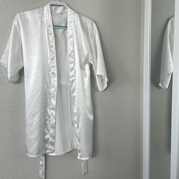 Silk Bride Robe - Picture 4 of 4